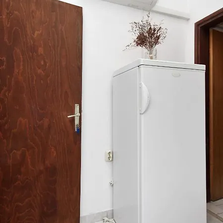 6447c Apartamento Pirovac