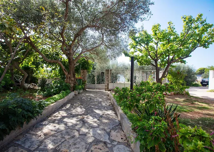 6447c アパート *